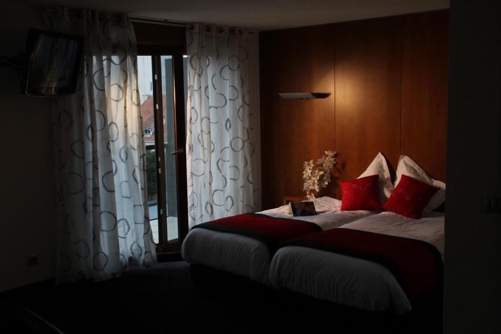 Hotel Au Nid De Cigognes أوستا الغرفة الصورة